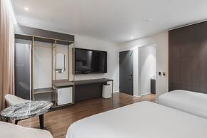 Yaja Hotel Peace Square branch