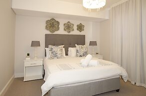 Waters Edge 705