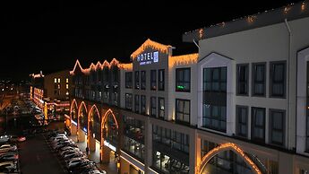 Hotel 54