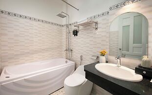 Hanoi Delica Hotel