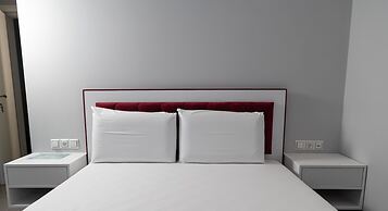 Angel Saranda Palace
