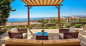 Apartment CC02 - Incredible Sea Views