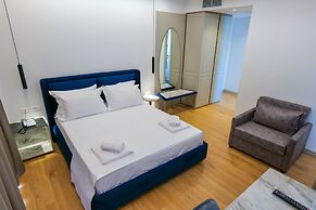 Chimaera Hotel