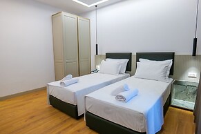 Chimaera Hotel