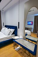 Chimaera Hotel