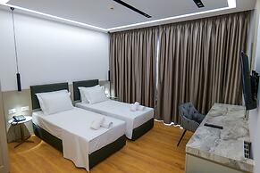 Chimaera Hotel