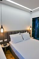 Chimaera Hotel
