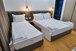 Chimaera Hotel