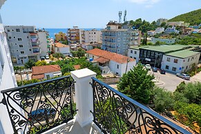 Chimaera Hotel