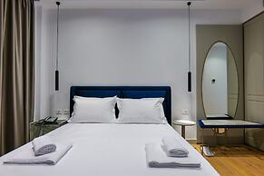 Chimaera Hotel
