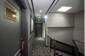 California Hotel