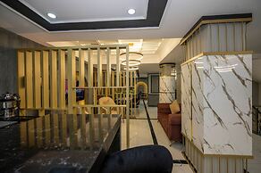 California Hotel