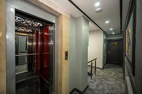 California Hotel
