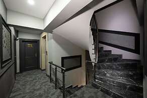 California Hotel