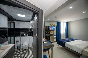California Hotel
