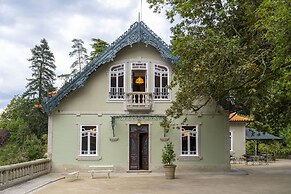 The Grove Houses