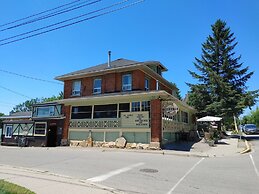 Stonewater Manor