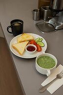 Eagle Town Service Apartment