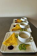 Eagle Town Service Apartment