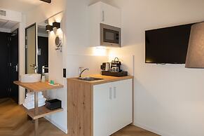 Snoozz Hotels
