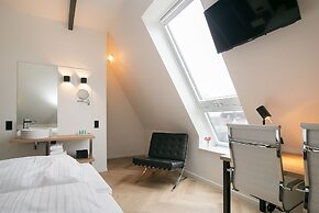 Snoozz Hotels