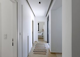 Aires Villa