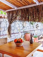 Caliza Alacati