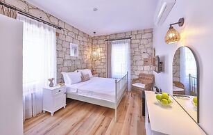 Caliza Alacati
