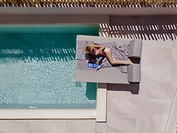 Opalia Suites
