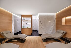 Vakko Hotel and Residence