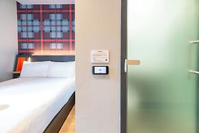 easyHotel Dublin City Centre