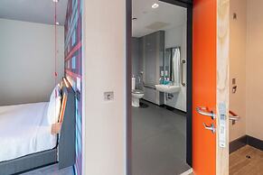 easyHotel Dublin City Centre