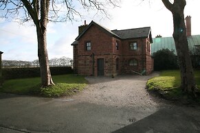 Thornton Manor Estates