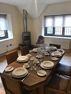 Thornton Manor Estates