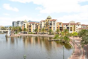 Island Club 206