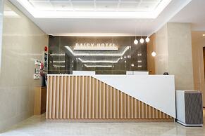 Daisy Hotel