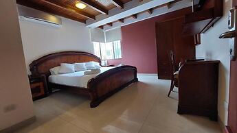 Hotel Voyager Manta