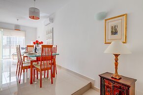 Prime Location Apartment With Side Seaviews