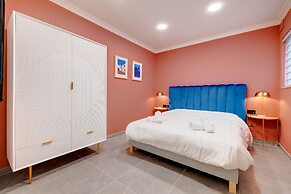 Art Deco Luxury Apartment, Central Location