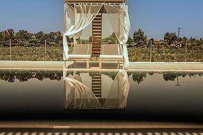 Salt Boutique Hotel