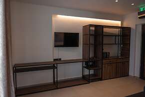 Salt Boutique Hotel