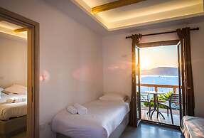 Piperaki Project Paros