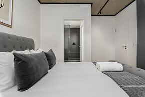 Bridgewater One Luxury Apartments