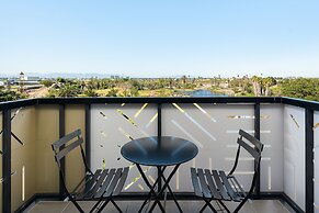Bridgewater One Luxury Apartments