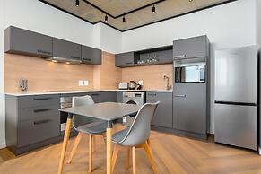 Bridgewater One Luxury Apartments