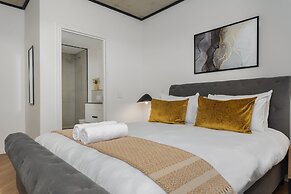 Bridgewater One Luxury Apartments