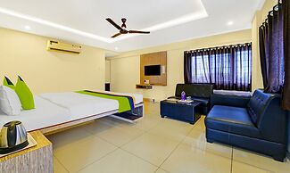 Treebo Surya Comforts, 200 Mtrs From Kolhapur Railway Station