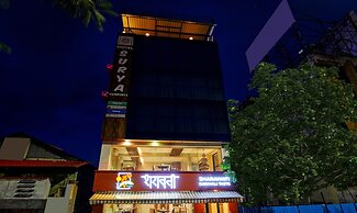Treebo Surya Comforts, 200 Mtrs From Kolhapur Railway Station