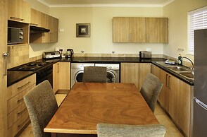 Ellefsen Suite 117
