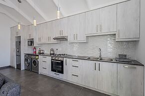 Dalton's, Langebaan 10-sleeper